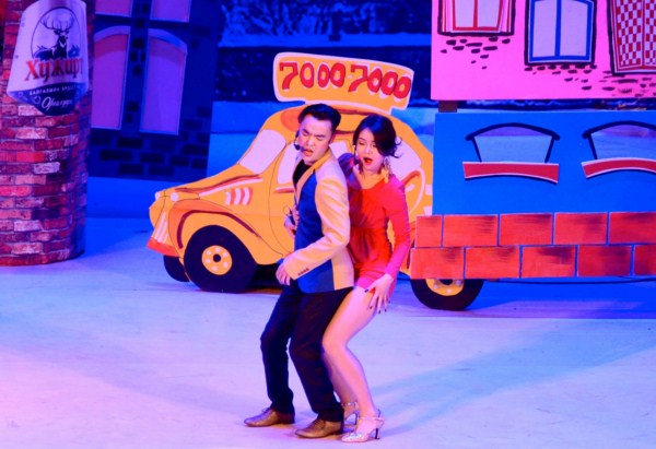 “Эмоци” продакшны “Хамтдаа гэгэлзье” шоу тоглолтын фото сурвалжлага